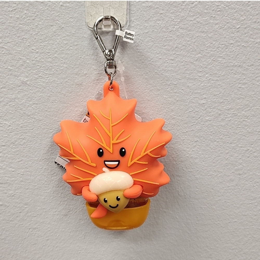 Bath & Body Works Light Up Pocketbac Holder/ Leaf With Acorn